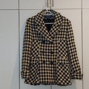 Mackintosh Coat Black/White